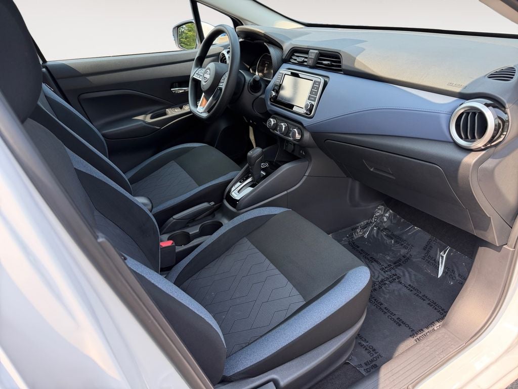 2024 Nissan Versa 1.6 SV