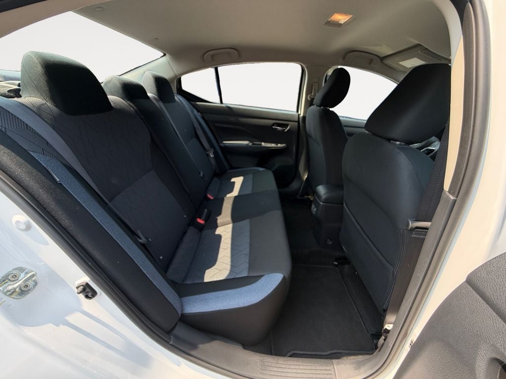 2024 Nissan Versa 1.6 SV
