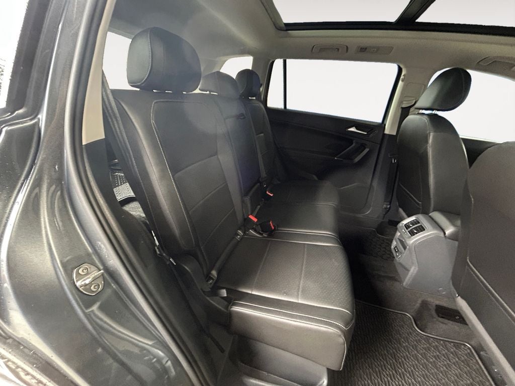 2018 Volkswagen Tiguan 2.0T SEL 4Motion