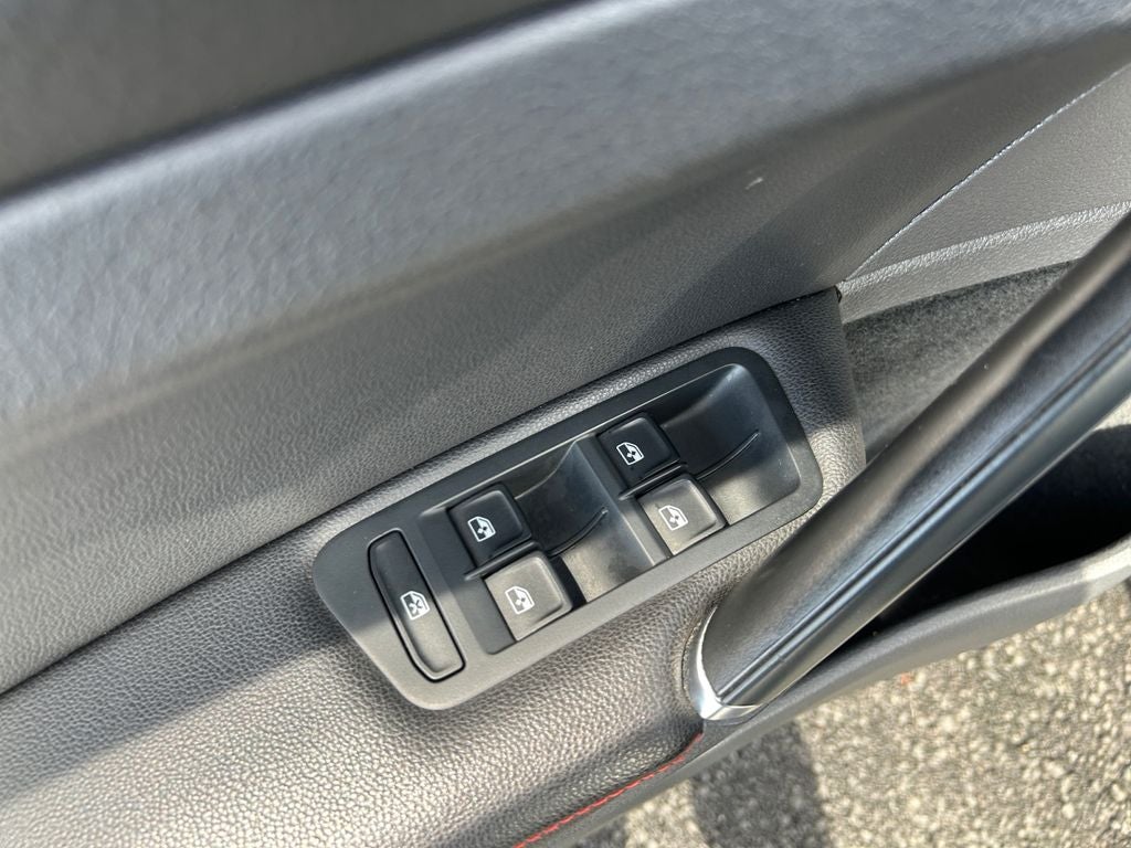 2019 Volkswagen Golf GTI 2.0T SE