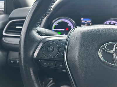 2019 Toyota Camry Hybrid SE
