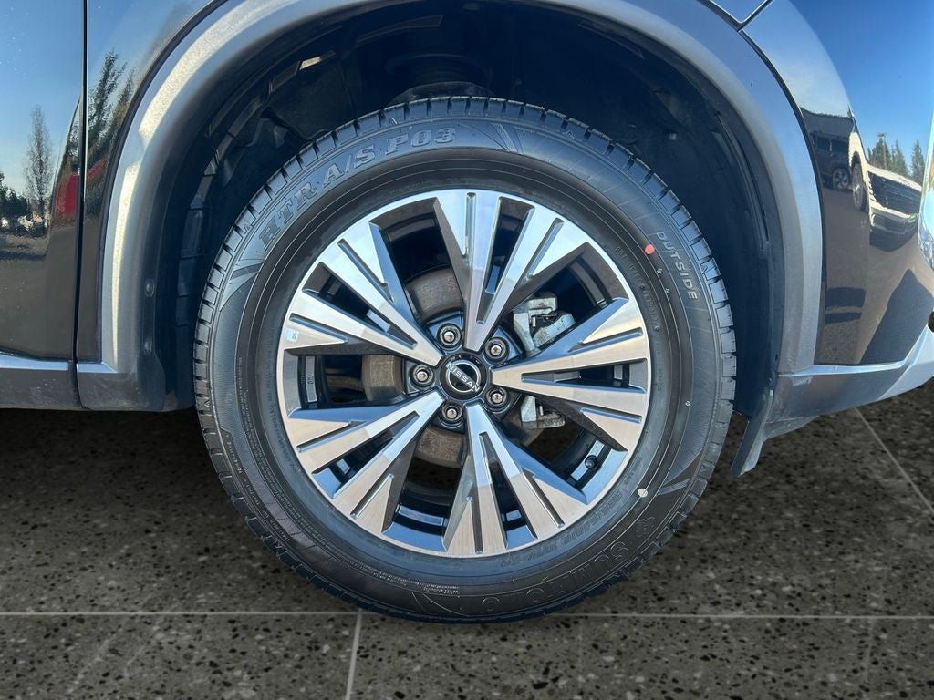 2022 Nissan Rogue SV