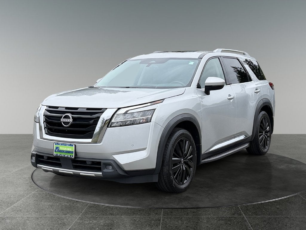 2022 Nissan Pathfinder Platinum