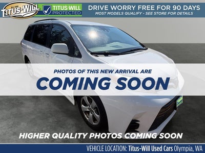 2018 Toyota Sienna LE 8 Passenger