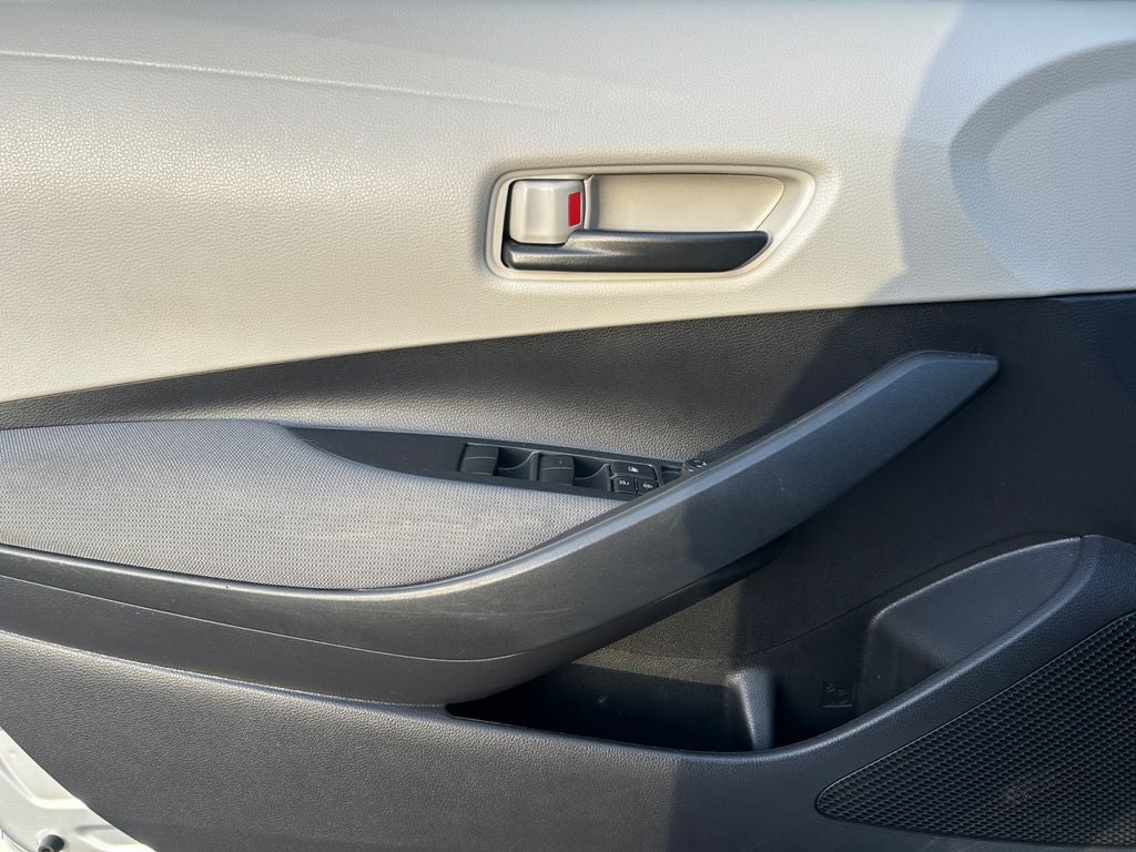 2022 Toyota Corolla Hybrid LE