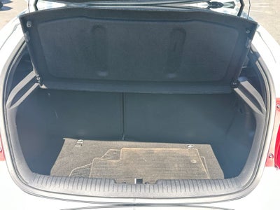 2013 Hyundai Veloster Base w/Black