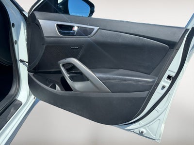 2013 Hyundai Veloster Base w/Black