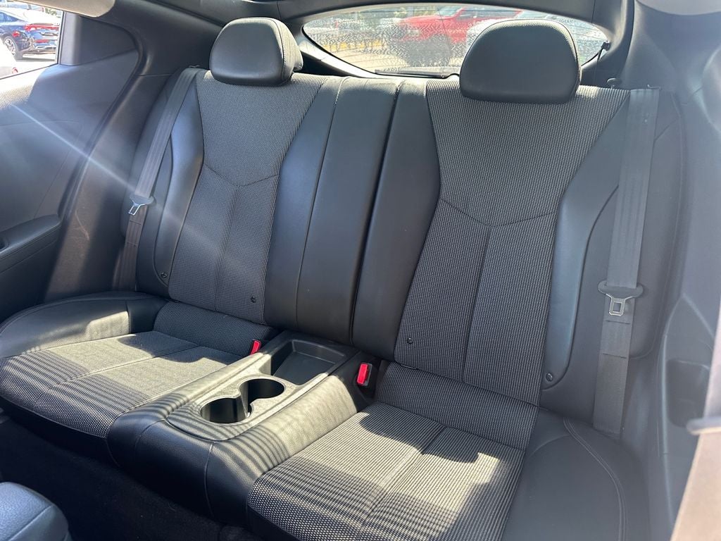 2013 Hyundai Veloster Base w/Black