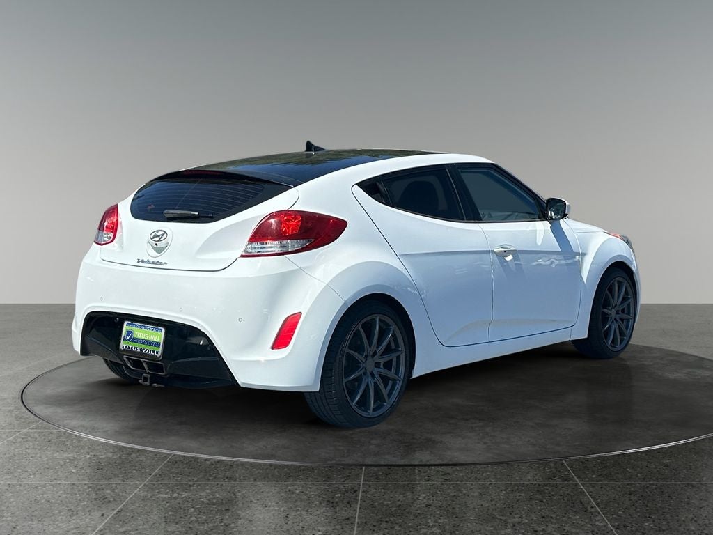 2013 Hyundai Veloster Base w/Black