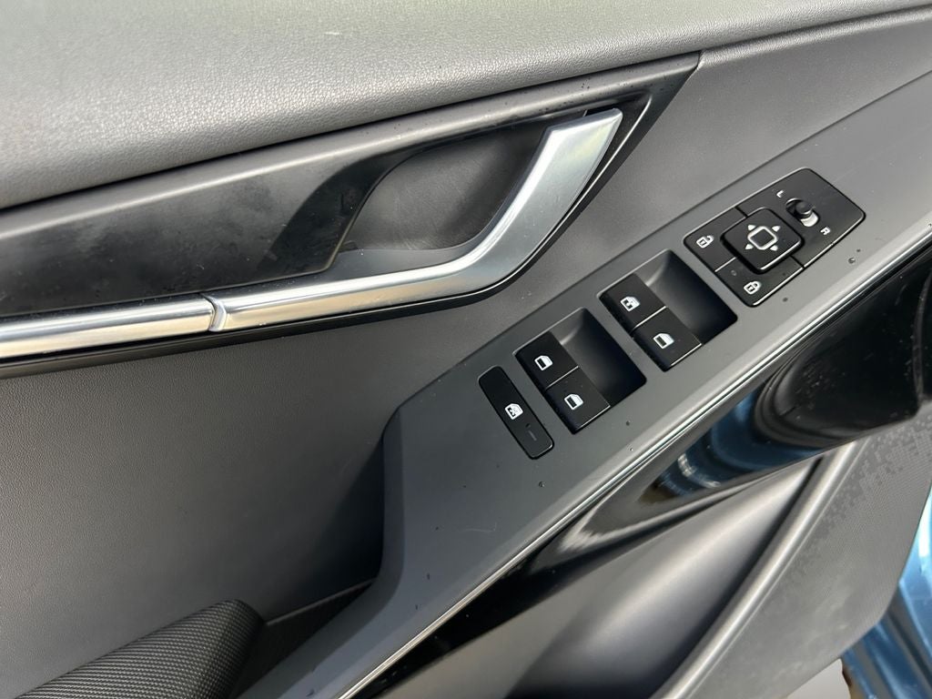 2024 Kia Niro EX
