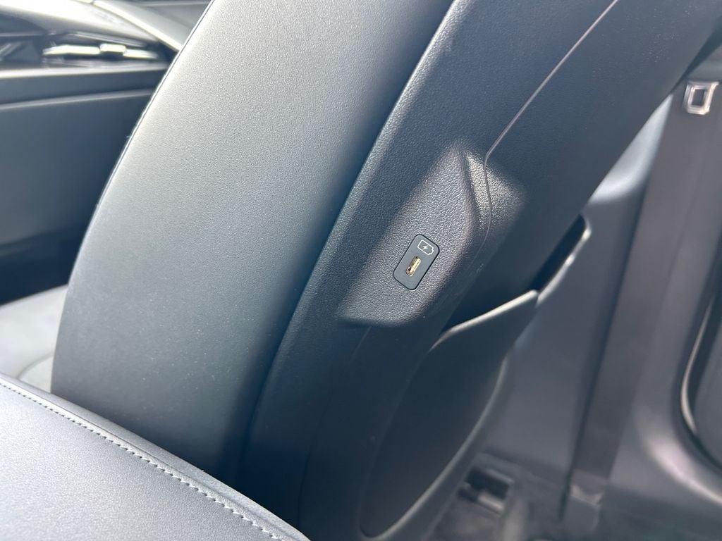 2023 Kia Niro Plug-In Hybrid EX