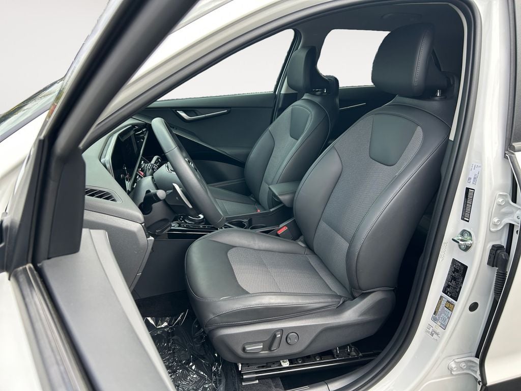 2023 Kia Niro Plug-In Hybrid EX