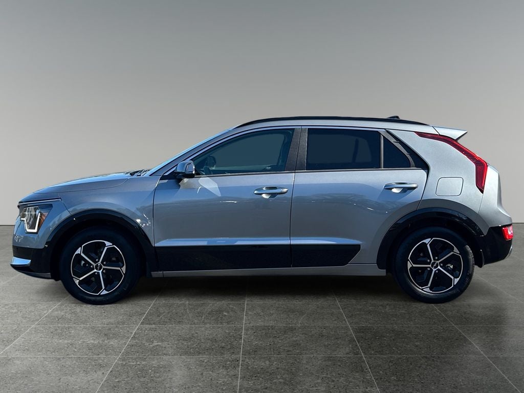 2024 Kia Niro SX