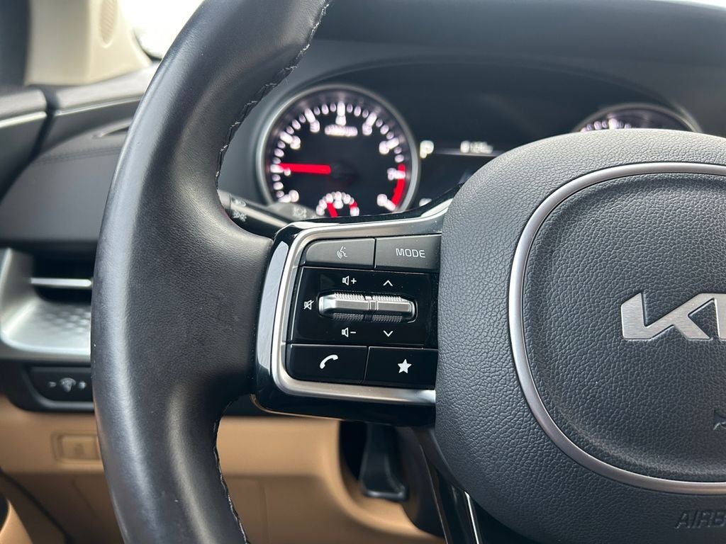 2024 Kia Carnival LX