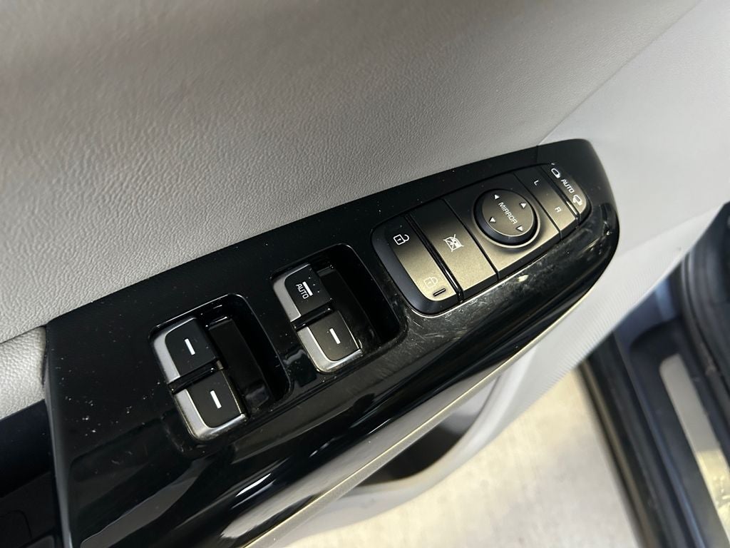 2022 Kia Sportage Nightfall