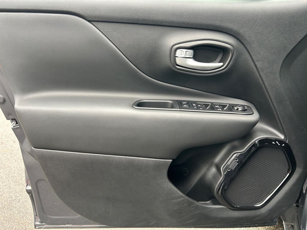 2023 Jeep Renegade Altitude