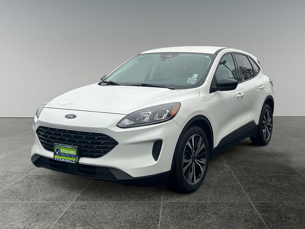 2022 Ford Escape SE Hybrid