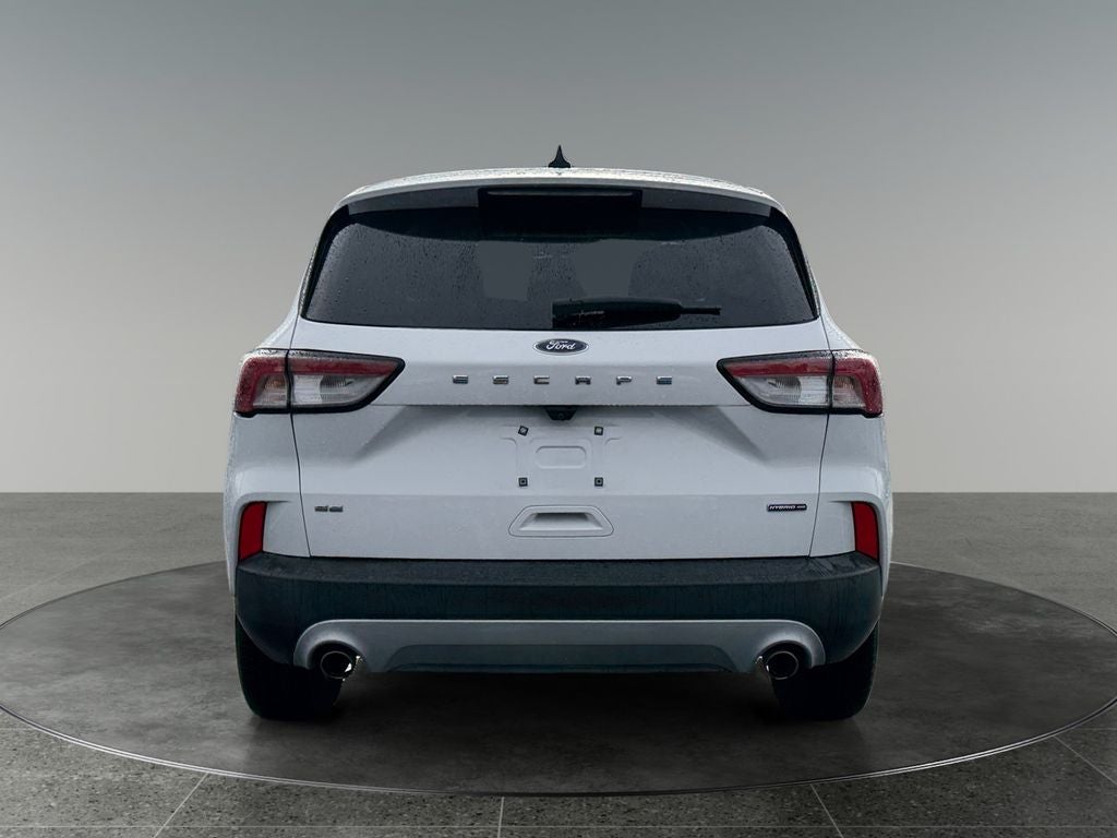 2022 Ford Escape Hybrid SE