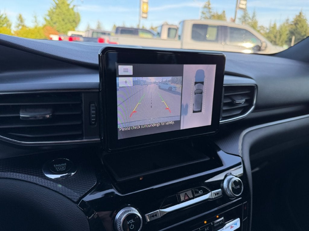2022 Ford Explorer ST-Line