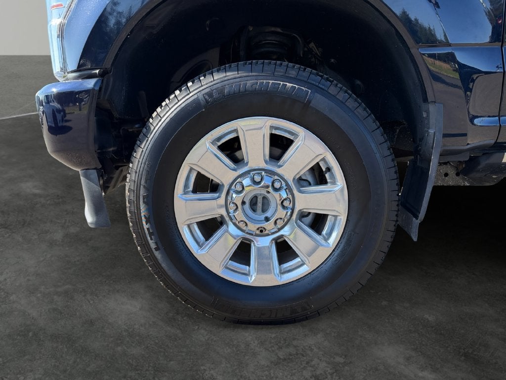 2022 Ford F-350SD Platinum