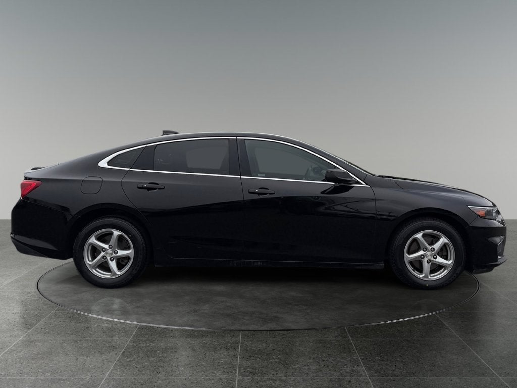 2017 Chevrolet Malibu LS 1LS