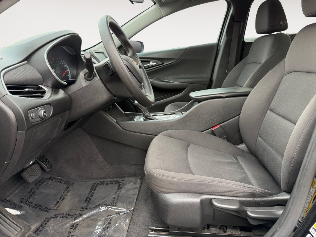 2017 Chevrolet Malibu LS 1LS