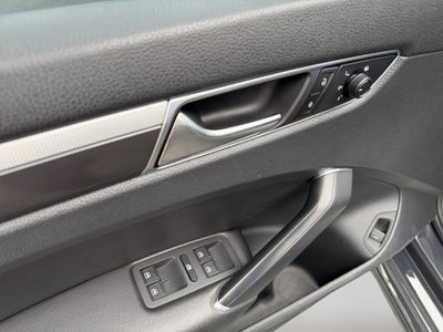 2018 Volkswagen Passat 2.0T R-Line