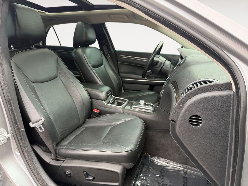 2016 Chrysler 300 C
