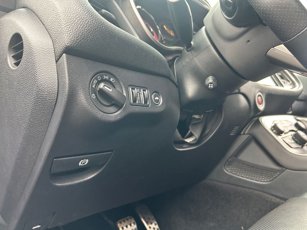 2015 Dodge Challenger SRT Hellcat