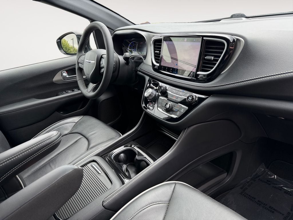 2023 Chrysler Pacifica Hybrid Limited