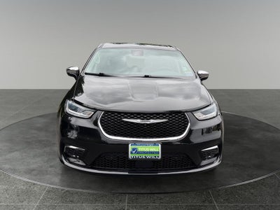 2023 Chrysler Pacifica Hybrid Limited