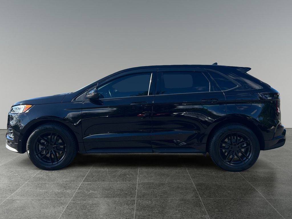 2021 Ford Edge ST