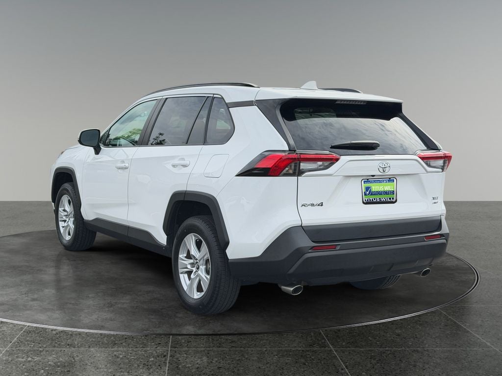 2020 Toyota RAV4 XLE