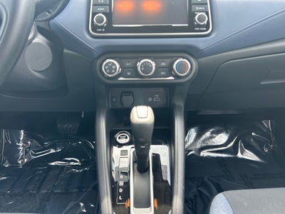 2023 Nissan Versa 1.6 SV