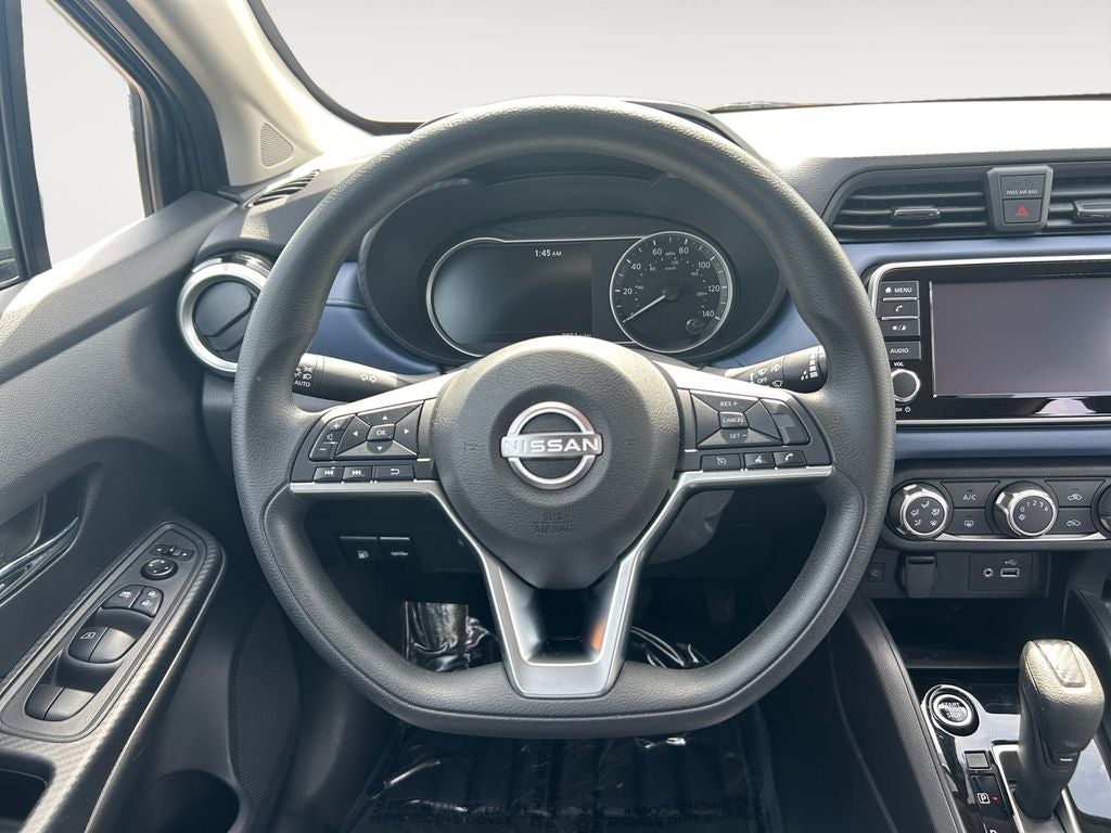 2023 Nissan Versa 1.6 SV