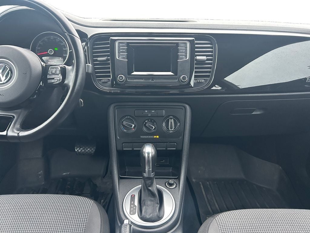 2019 Volkswagen Beetle 2.0T S