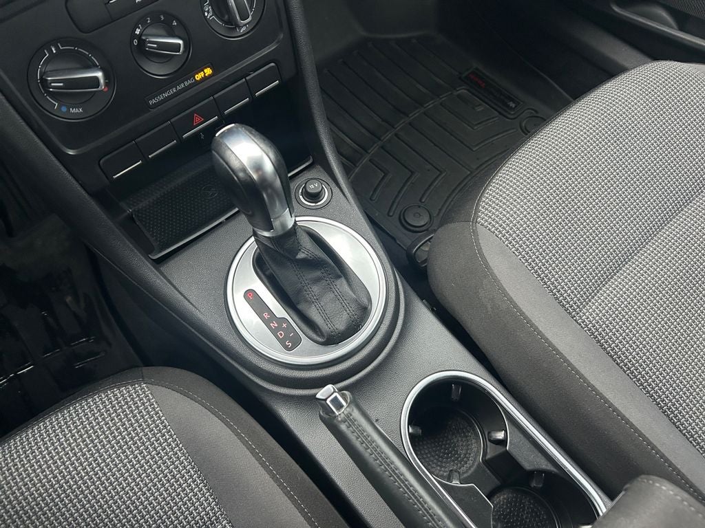 2019 Volkswagen Beetle 2.0T S