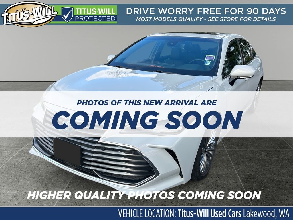 2022 Toyota Avalon Hybrid Limited