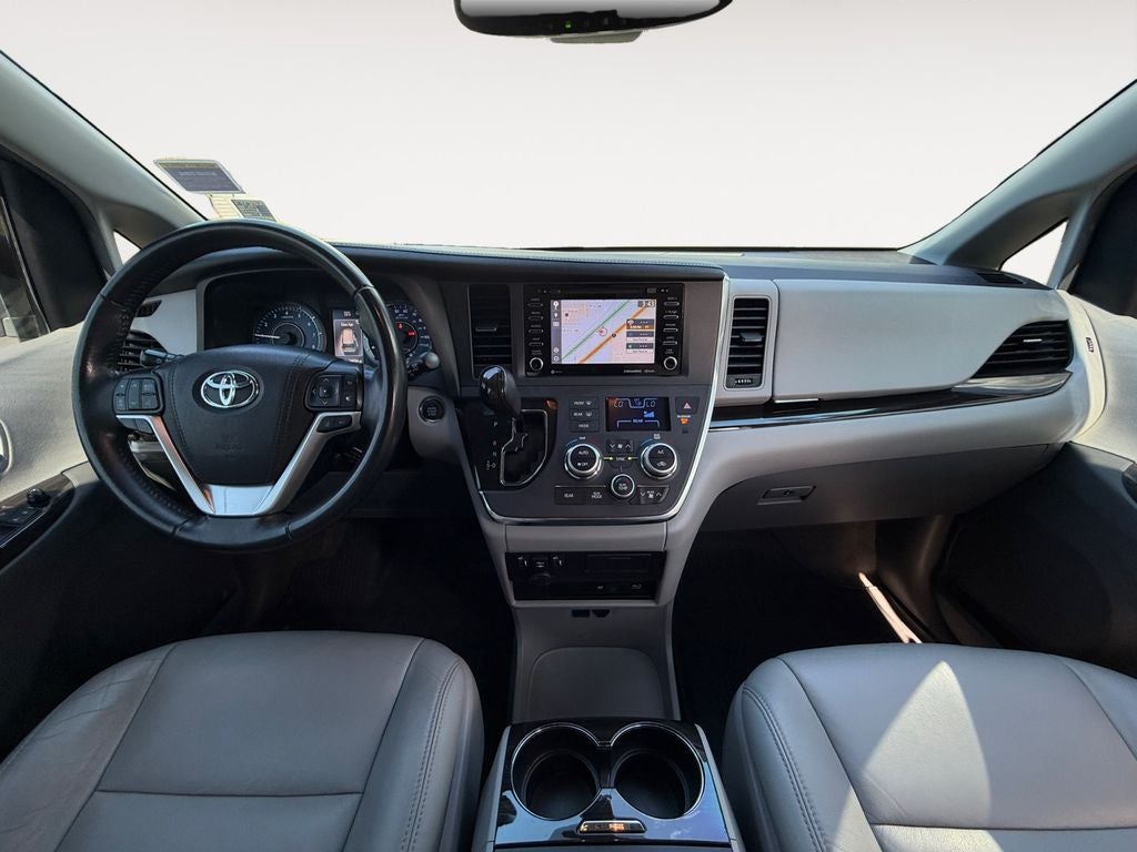 2018 Toyota Sienna XLE Premium 7 Passenger