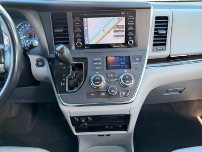 2018 Toyota Sienna XLE Premium 7 Passenger