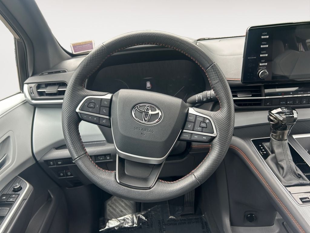 2024 Toyota Sienna XSE 7 Passenger