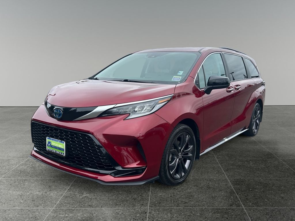 2024 Toyota Sienna XSE 7 Passenger