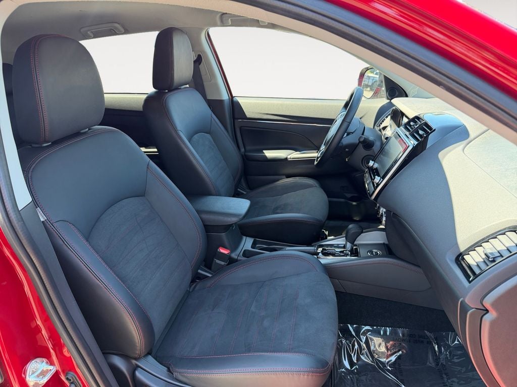 2025 Mitsubishi Outlander Sport 2.0 SE