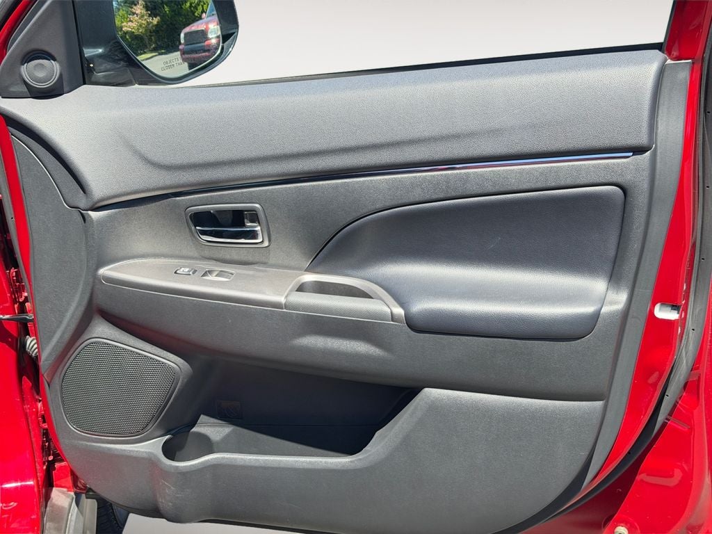 2025 Mitsubishi Outlander Sport 2.0 SE