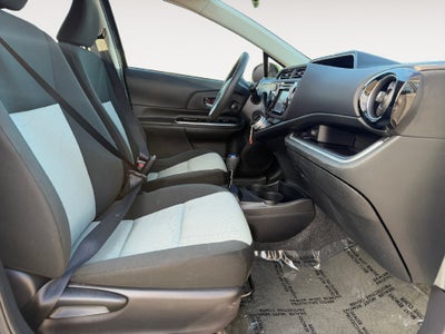 2016 Toyota Prius c Persona Series