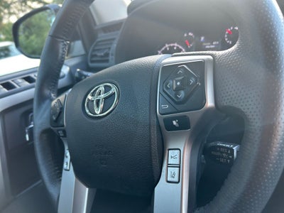 2022 Toyota 4Runner SR5 Premium W/ 3RD ROW