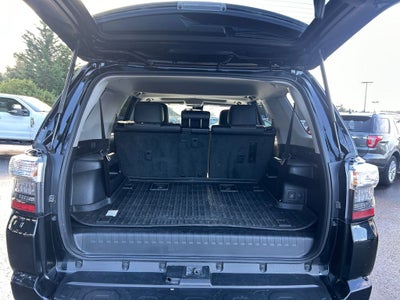 2022 Toyota 4Runner SR5 Premium W/ 3RD ROW