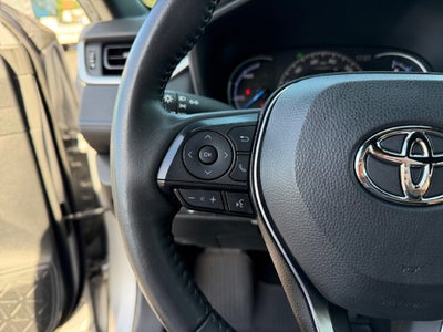 2023 Toyota RAV4 Hybrid SE