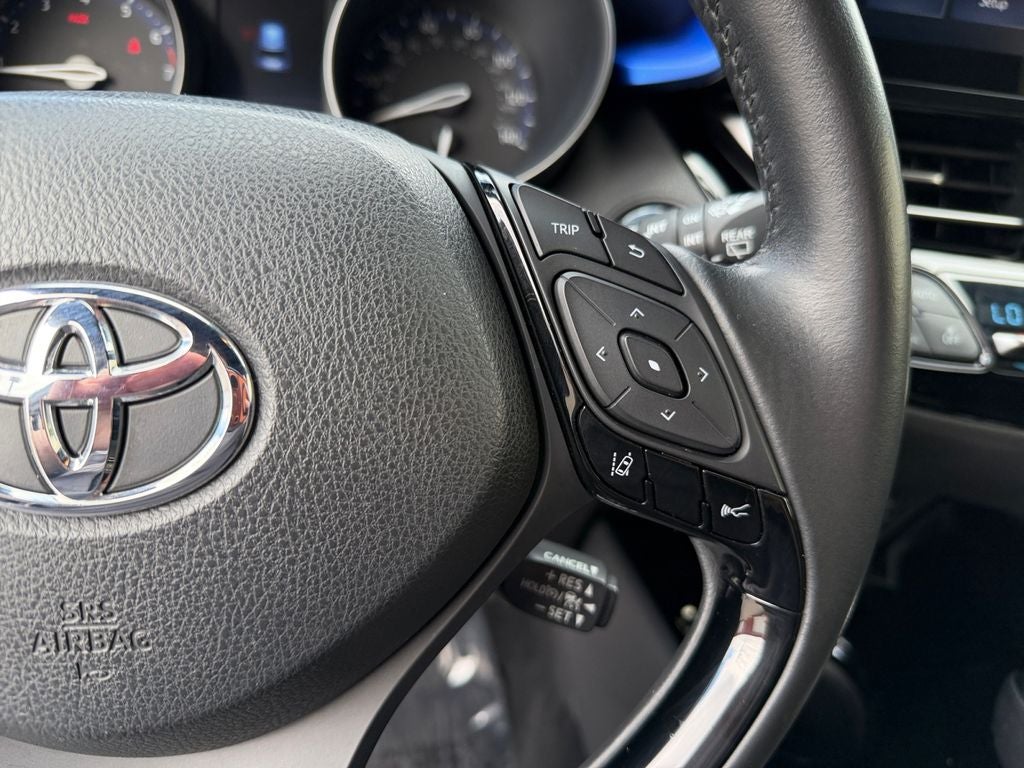 2021 Toyota C-HR XLE