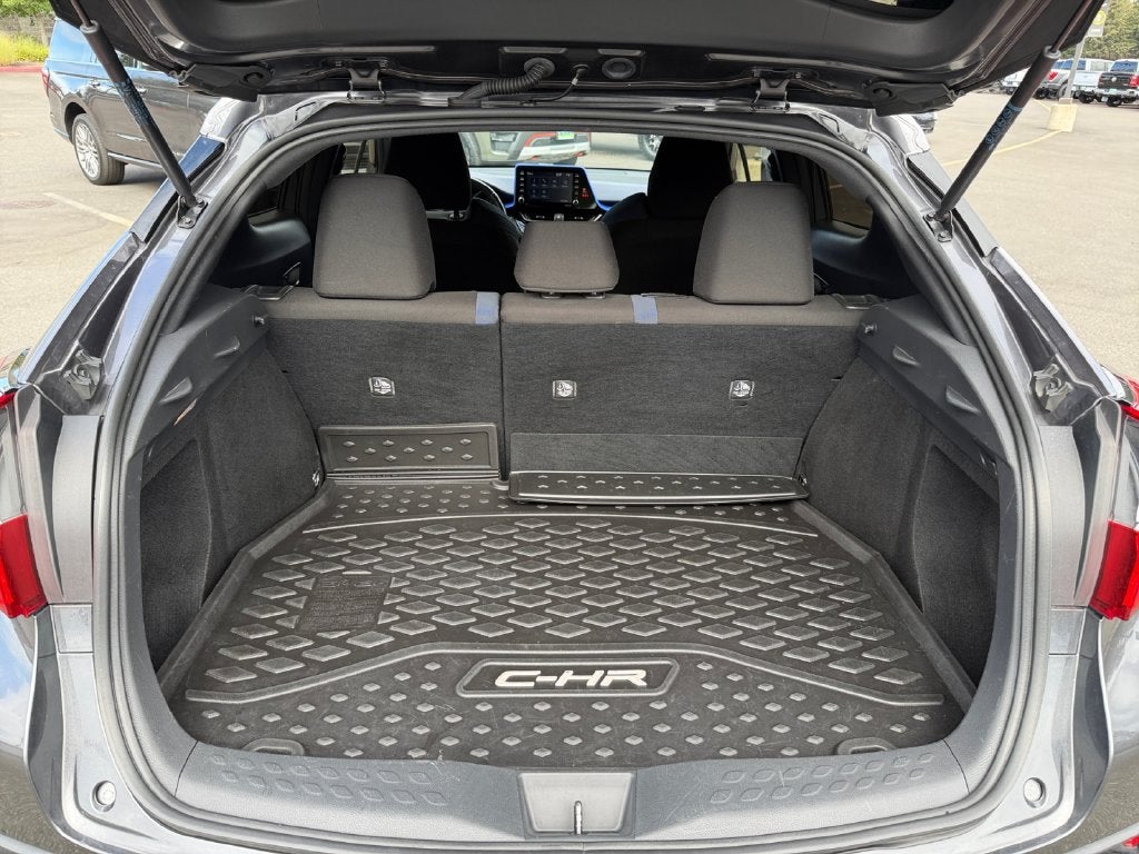 2021 Toyota C-HR XLE